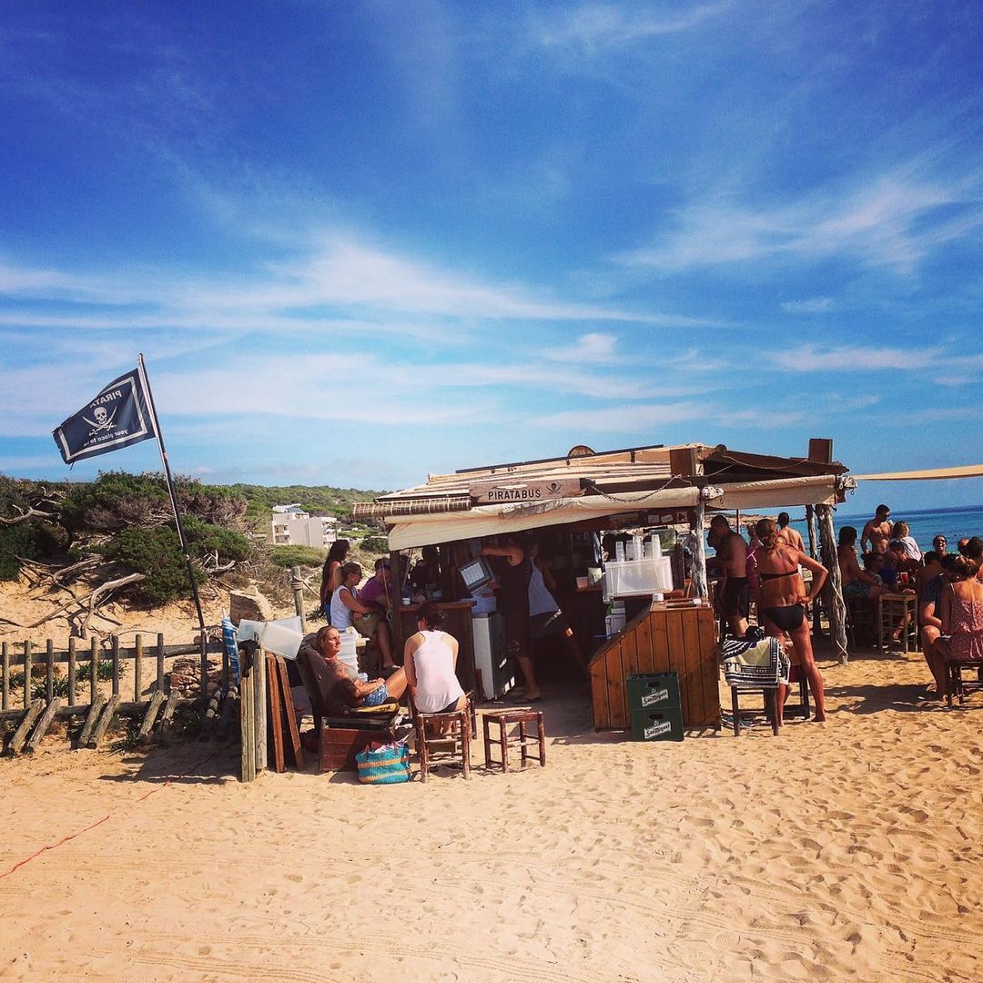 Piratabus Formentera